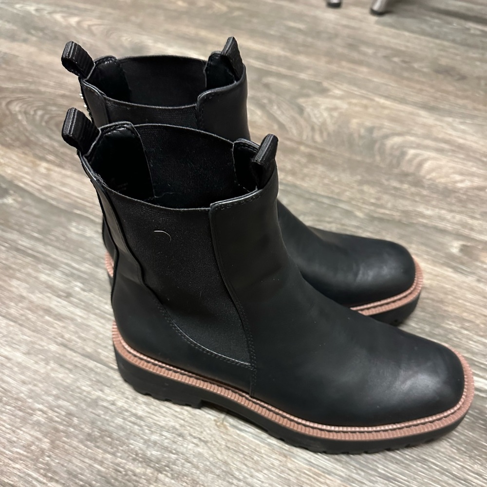 Sam Edelman Laguna Chelsea boots
